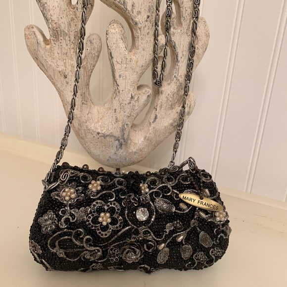 💥💥NEW💥💥ONE OF A KIND MARY FRANCES - Picture 1 of 8